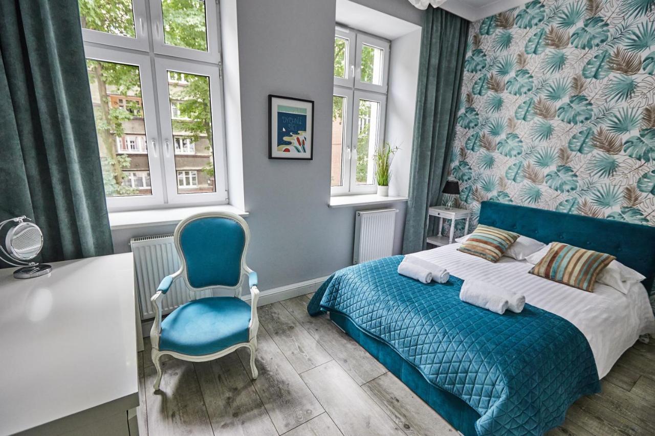 Niebieski Apartament De Lux Dla 4 Osob Chorzow Katowice Esterno foto
